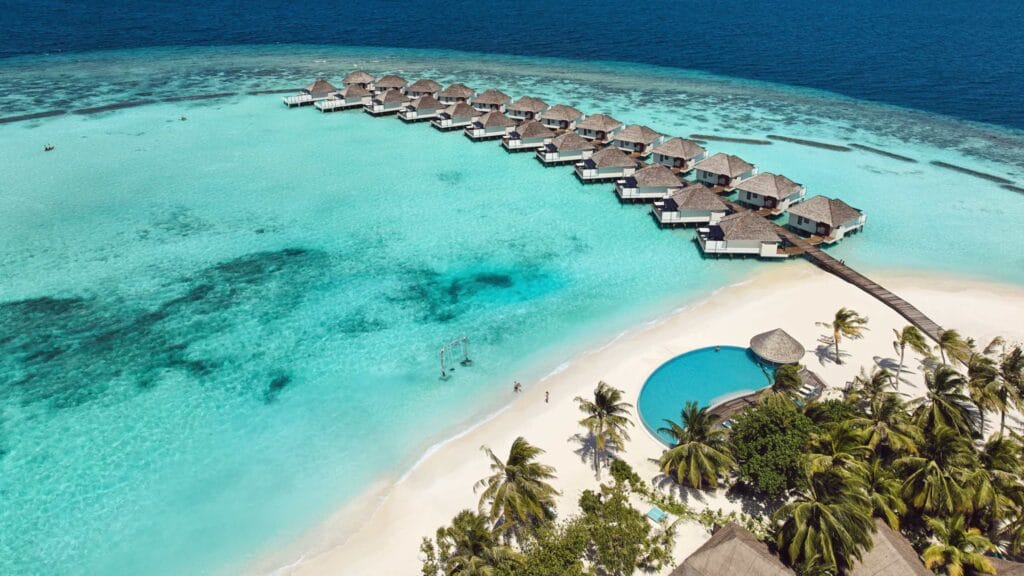 best time travel to maldives